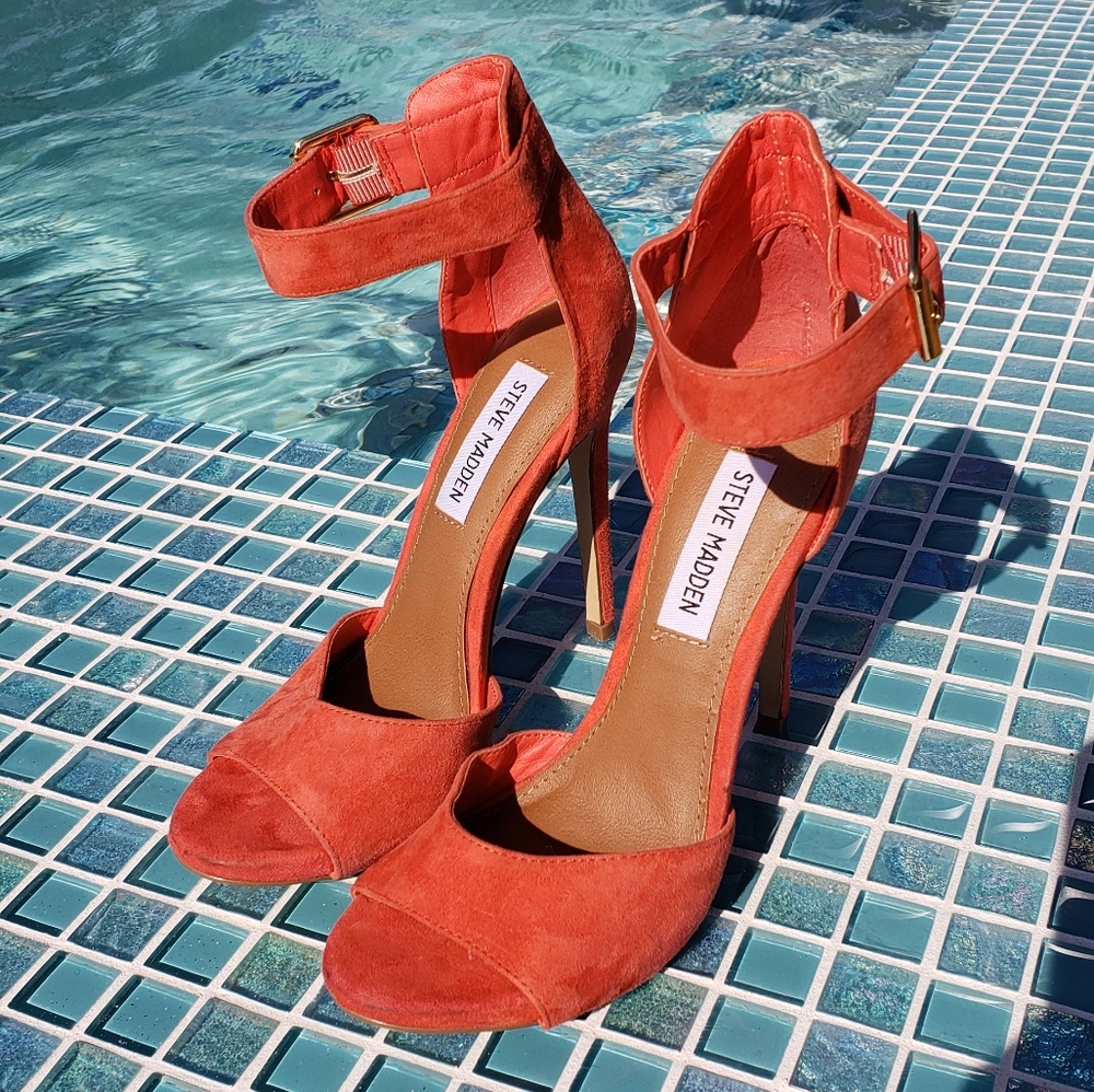 Coral heels